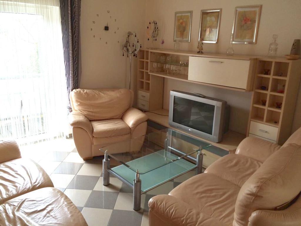 Apart Ferienwohnung Warnemunde Rostock Esterno foto
